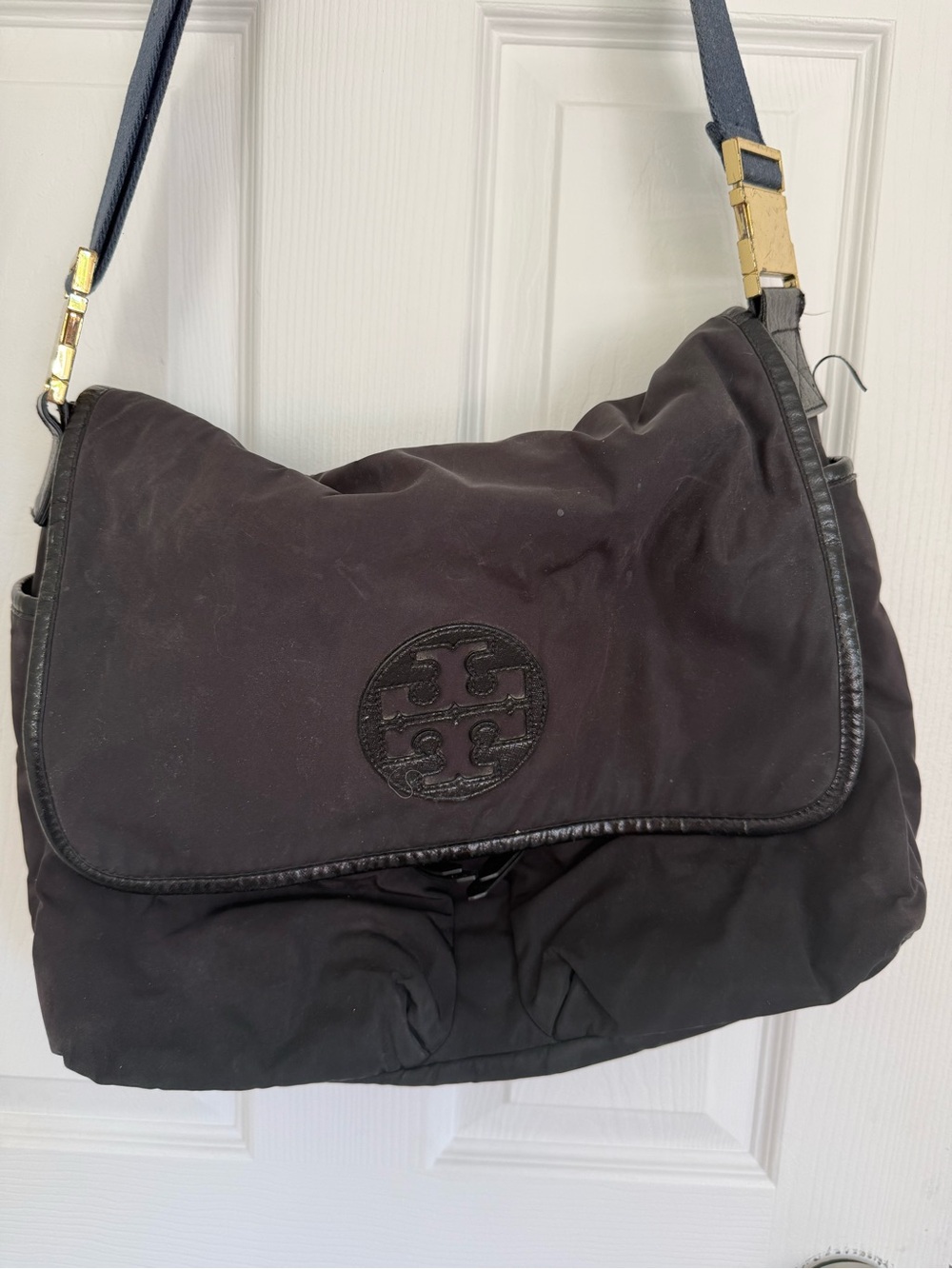 Tory Burch Black diaper Shoulder Bag with Gold-Tone Hardware